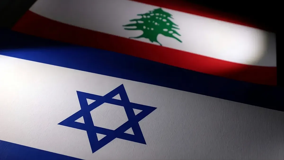 Representantes de Israel, Líbano y Estados Unidos firmando un documento en Washington